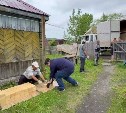 Отцу участника СВО из Шахтёрска помогли с доставкой кирпичей для ремонта
