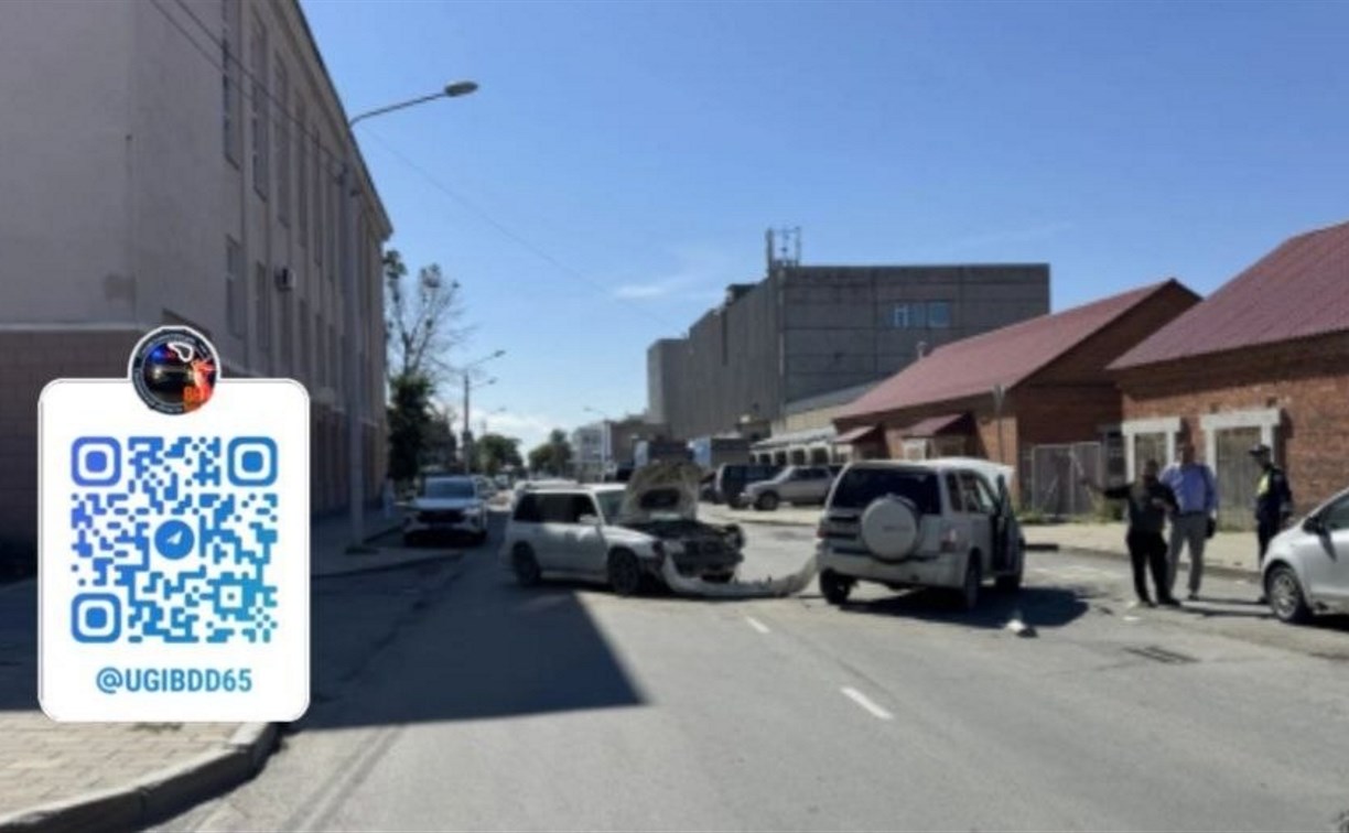 16-летний пассажир получил травмы в ДТП на ул. Вокзальной в Южно-Сахалинске 