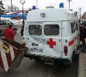 Мусоровоз снес машину «скорой помощи» в Южно-Сахалинске