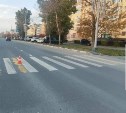 В Южно-Сахалинске женщина-пешеход попала под колеса Nissan Murano на "зебре"