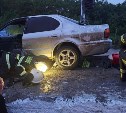 Сахалинцу зажало руку в ходовой части при ремонте авто на эстакаде - пришлось вызывать спасателей 