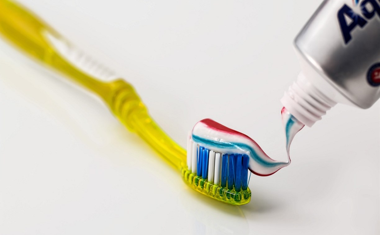 Учёные изобрели зубную щётку с искусственным интеллектом