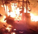 Жилой дачный дом дотла сгорел в Южно-Сахалинске
