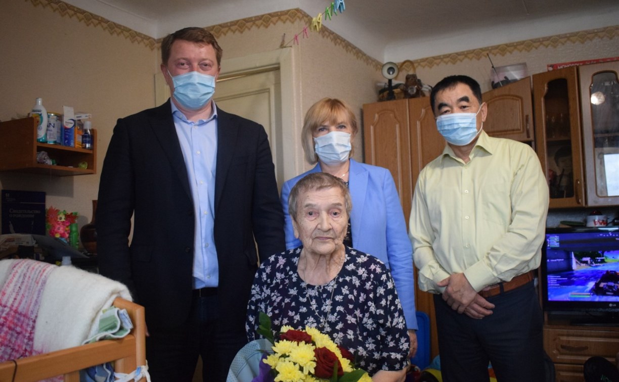 Жительнице Корсакова, участвовавшей в битве за Сталинград, исполнилось 98 лет 
