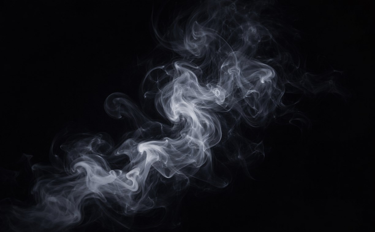 В Южно-Сахалинске пожарные выезжали на сильное задымление