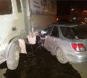 Легковой автомобиль врезался в припаркованный грузовик в Тымовском районе