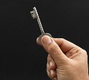Педагог детского центра в Южно-Сахалинске выкрал деньги из сейфа организации 
