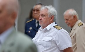 Политика и экономика