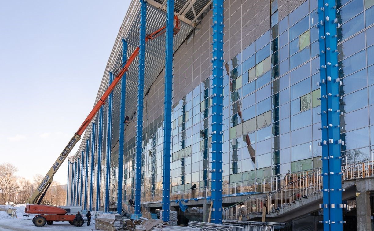Спортивный центр олимпийского уровня в Южно-Сахалинске сдадут летом 2024 года