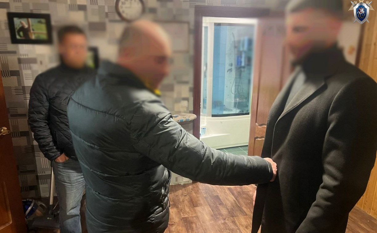 Сахалинца, до смерти избившего свою жену, заключили под стражу 