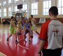 Школьники Сахалина и Курил борются за путевку на дальневосточный турнир по баскетболу