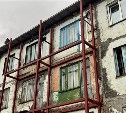 Губернатор поручил срочно отремонтировать затопленные квартиры жителей бывшего военного городка на Курилах