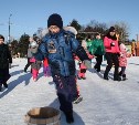 Корсаковцы приняли участие в веселых стартах «Парк встречает Новый год»