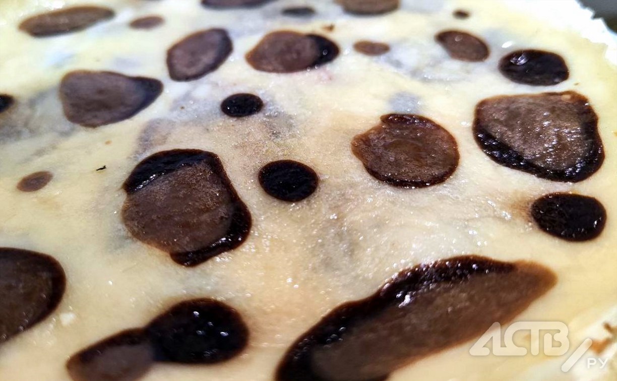 Масленичная неделя по рецептам astv.ru: раскрываем неприглядную тайну "леопардовых" блинов