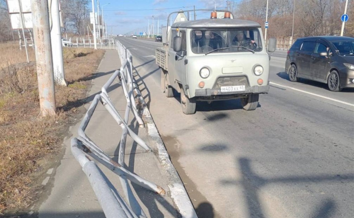 Полиция разыскивает свидетелей ДТП на перекрёстке проспекта Мира и улицы Лесной в Южно-Сахалинске