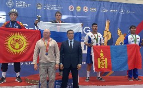 Спорт