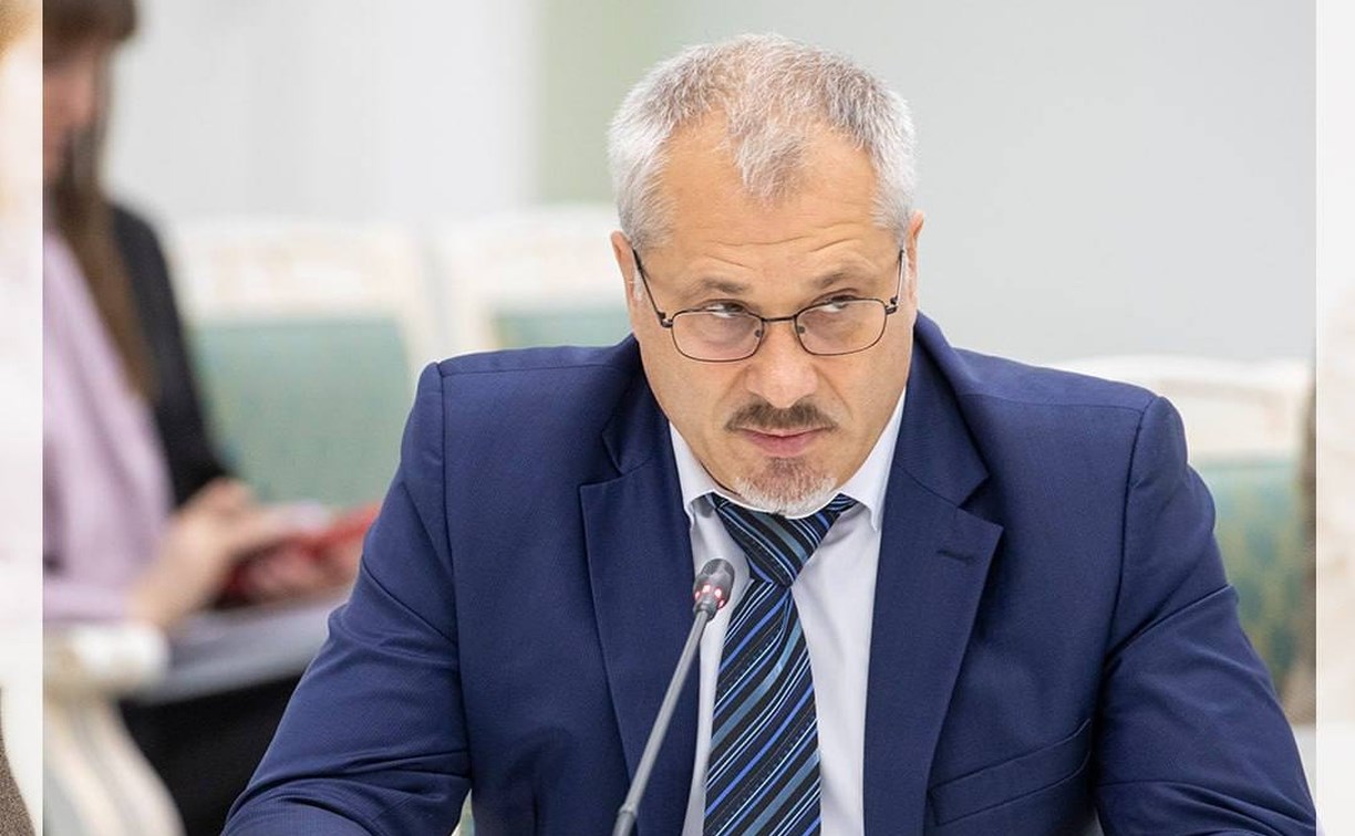 И.о. министра энергетики Сахалина Игорь Бутовский подал в отставку