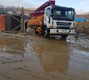 Улица Больничная в Южно-Сахалинске утопает в грязи