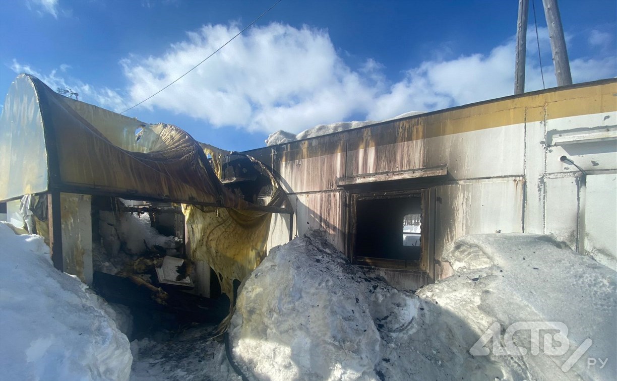 Одежда и вещи нужны людям, чей дом сгорел при пожаре в Березняках