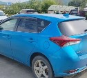 Кто-то мог это видеть: неизвестный врезался в Toyota Auris в Южно-Сахалинске и уехал