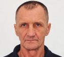 Тату с пингвином и шрамы на лице: в Южно-Сахалинске пропал 59-летний мужчина