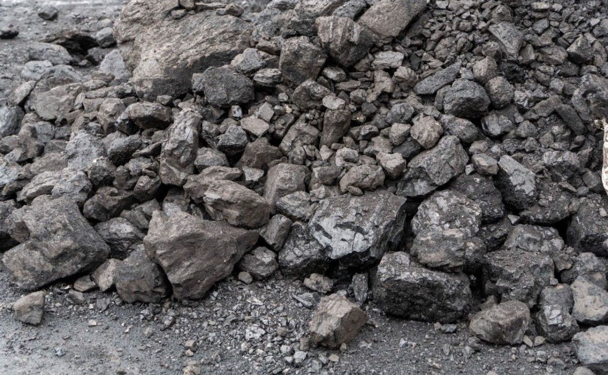 Власти Южно-Сахалинска назвали поставщиков угля и цены