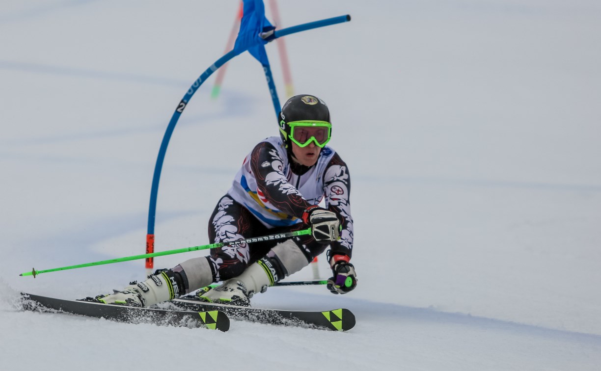 Островной горнолыжник стал самым быстрым среди мужчин на FIS-стартах