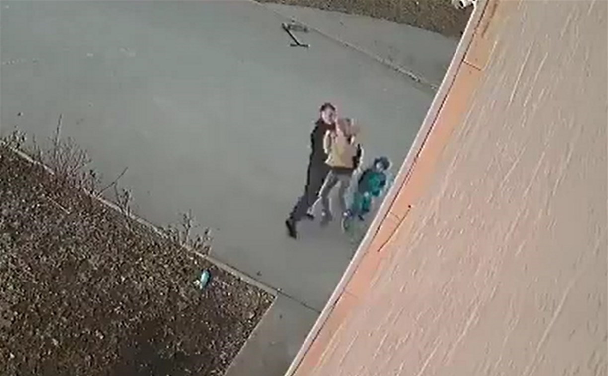 Полиция установила личность сахалинца, который набросился на ребёнка в Долинске