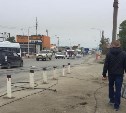 В Южно-Сахалинске поезд зацепил и оборвал провода ЛЭП