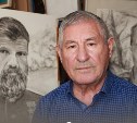 Написанные углем картины, посвящённые участникам СВО, покажут сахалинцам