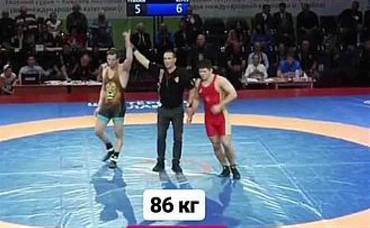 Сахалинец занял второе место на международном турнире по вольной борьбе