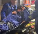 Выжившего после дрейфа в Охотском море привезли в Магаданскую областную больницу
