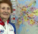 Знаменитая 85-летняя велопутешественница из Твери не смогла доехать до Сахалина из-за агрессивных водителей грузовиков