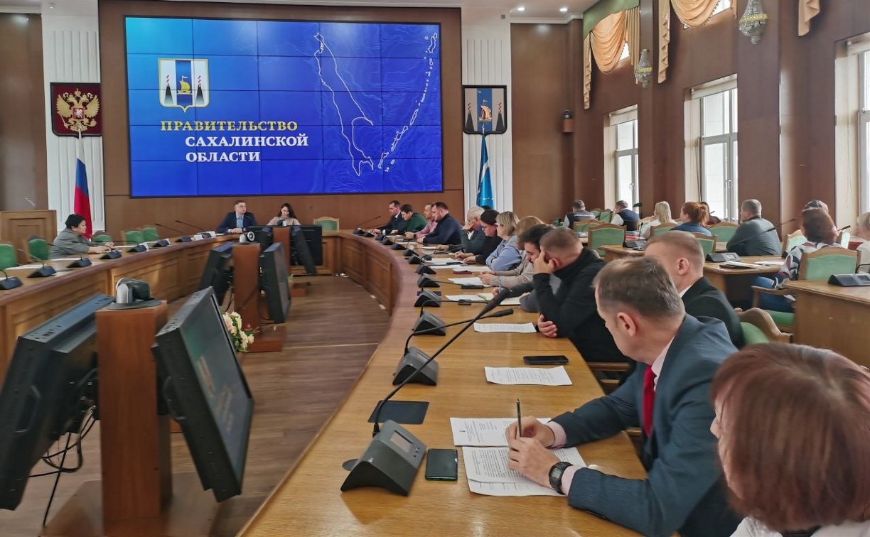 На Сахалине и Курилах будут строже следить за деятельностью экскурсоводов и инструкторов-проводников