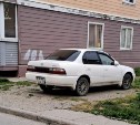 "Авто на свеженький газон": комплексы фиксации "выписали" штрафы нарушителям парковки в Южно-Сахалинске 