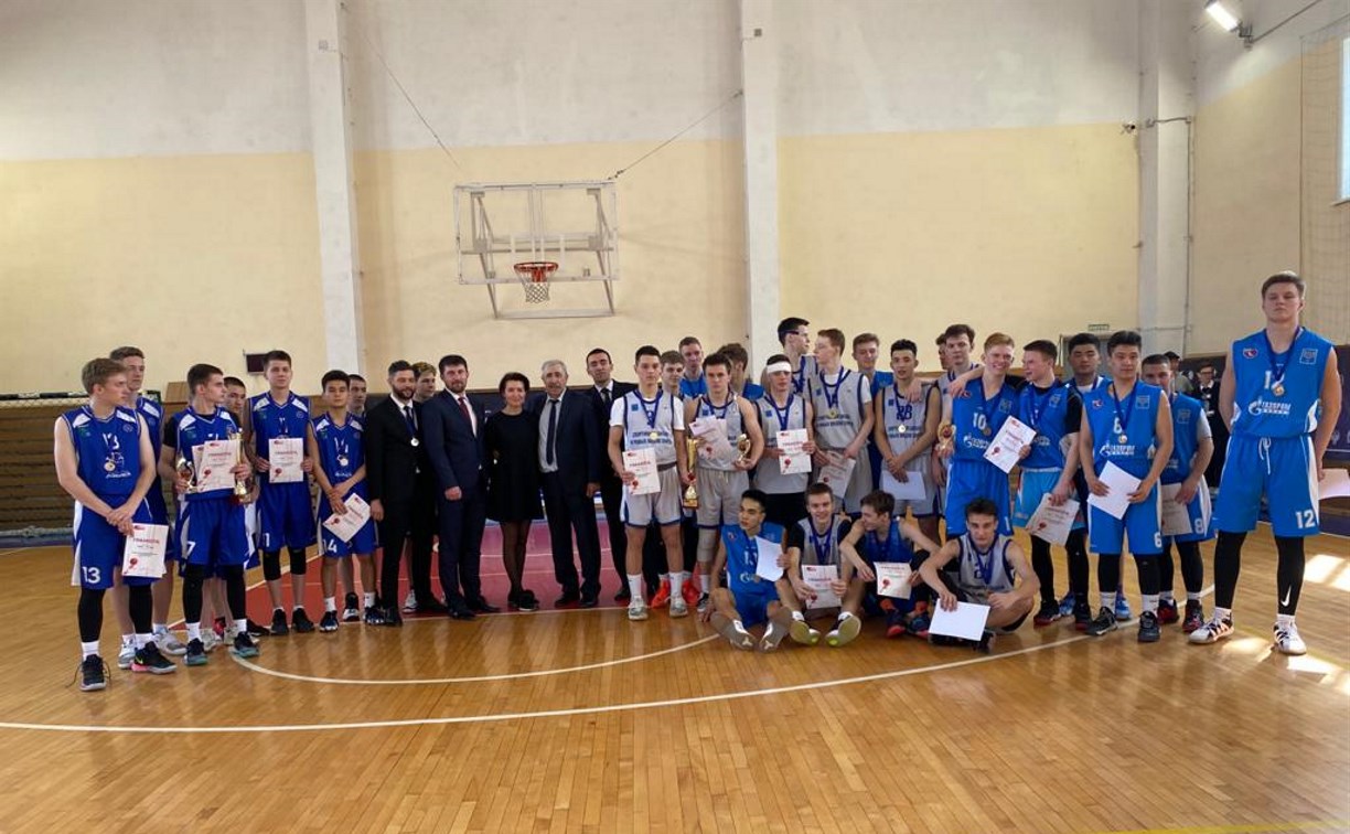 Баскетболисты из Южно-Сахалинска стали победителями юниорского первенства области