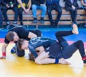Около 70 спортсменов приняли участие в южно-сахалинском турнире по грепплингу