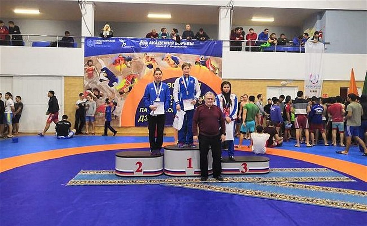 Сахалинка стала победительницей открытого всероссийского турнира по спортивной борьбе
