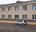 На территории южно-курильской больницы вводится пропускной режим
