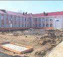 В Аниве старое здание школы снесли, а новые корпуса  не достроили