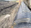 На Сахалине рабочего насмерть придавило трубой