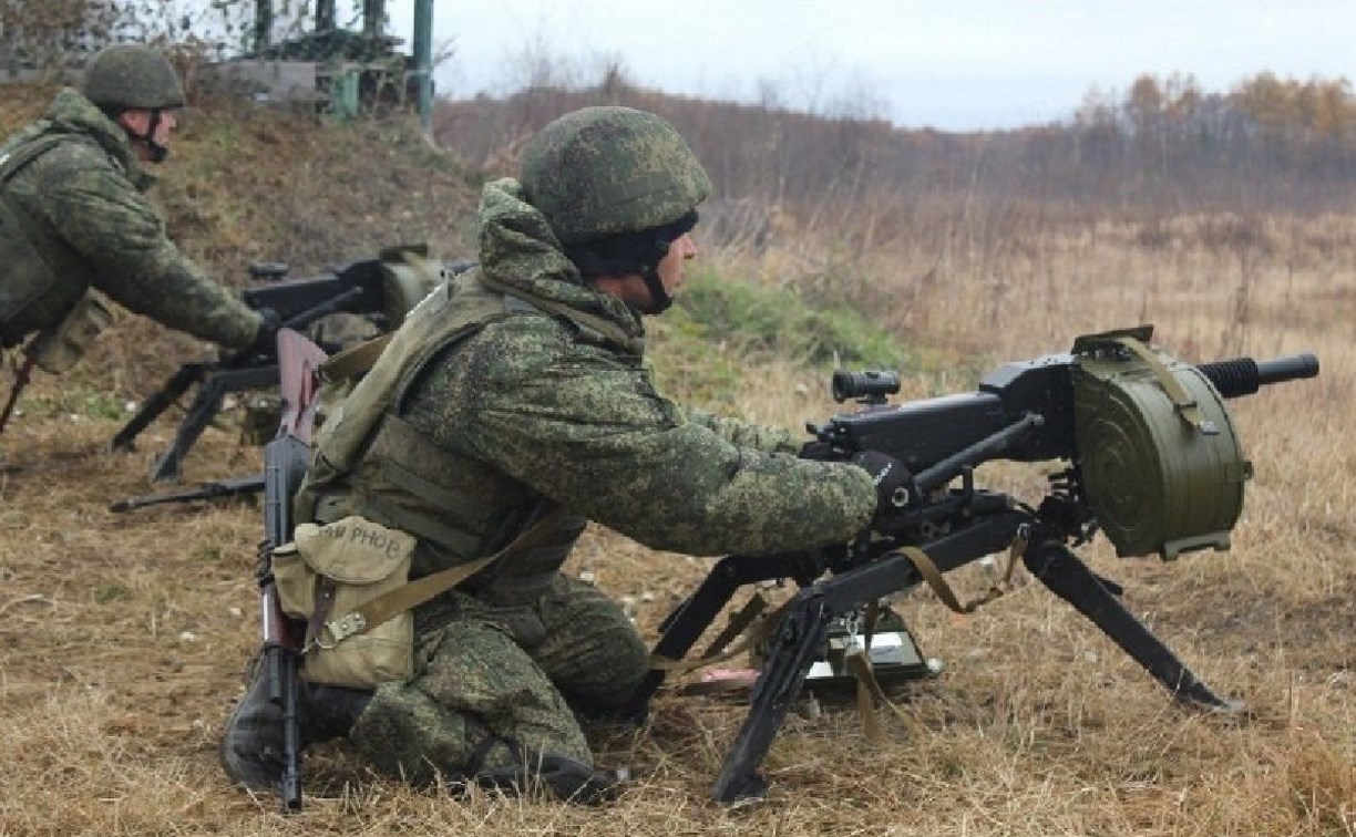 Гранатометчики армейского корпуса ВВО на Сахалине сдают зачёты по боевой подготовке