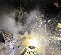 Три автомобиля сгорели на юге Сахалина за вечер