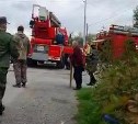 Шесть человек эвакуировали из-за пожара в пятиэтажке в Южно-Сахалинске