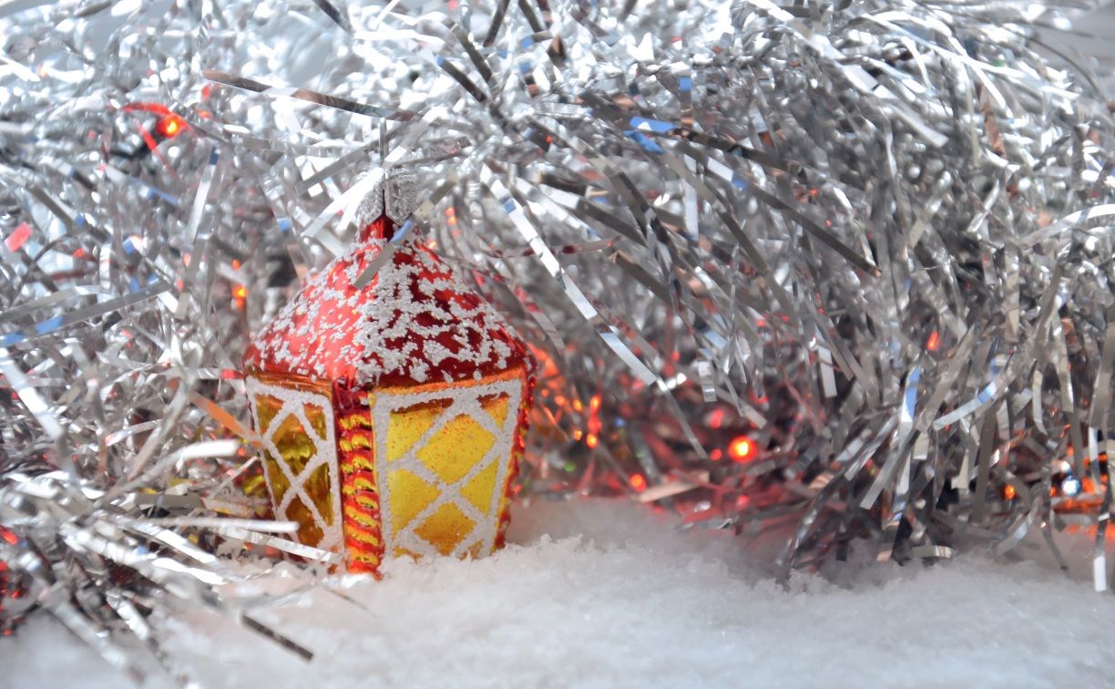 Сахалинские синоптики спрогнозировали снег в новогоднюю ночь
