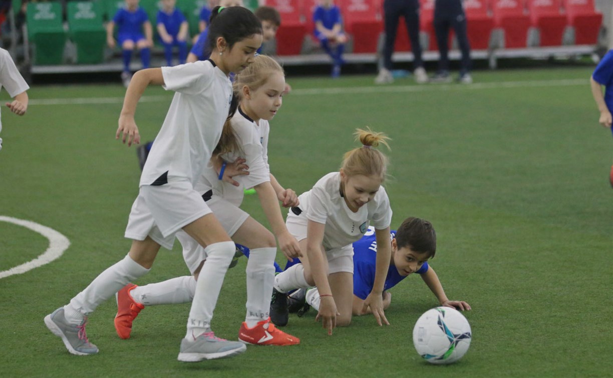 Первый "Фестиваль знакомства девочек с футболом" пройдёт на Сахалине