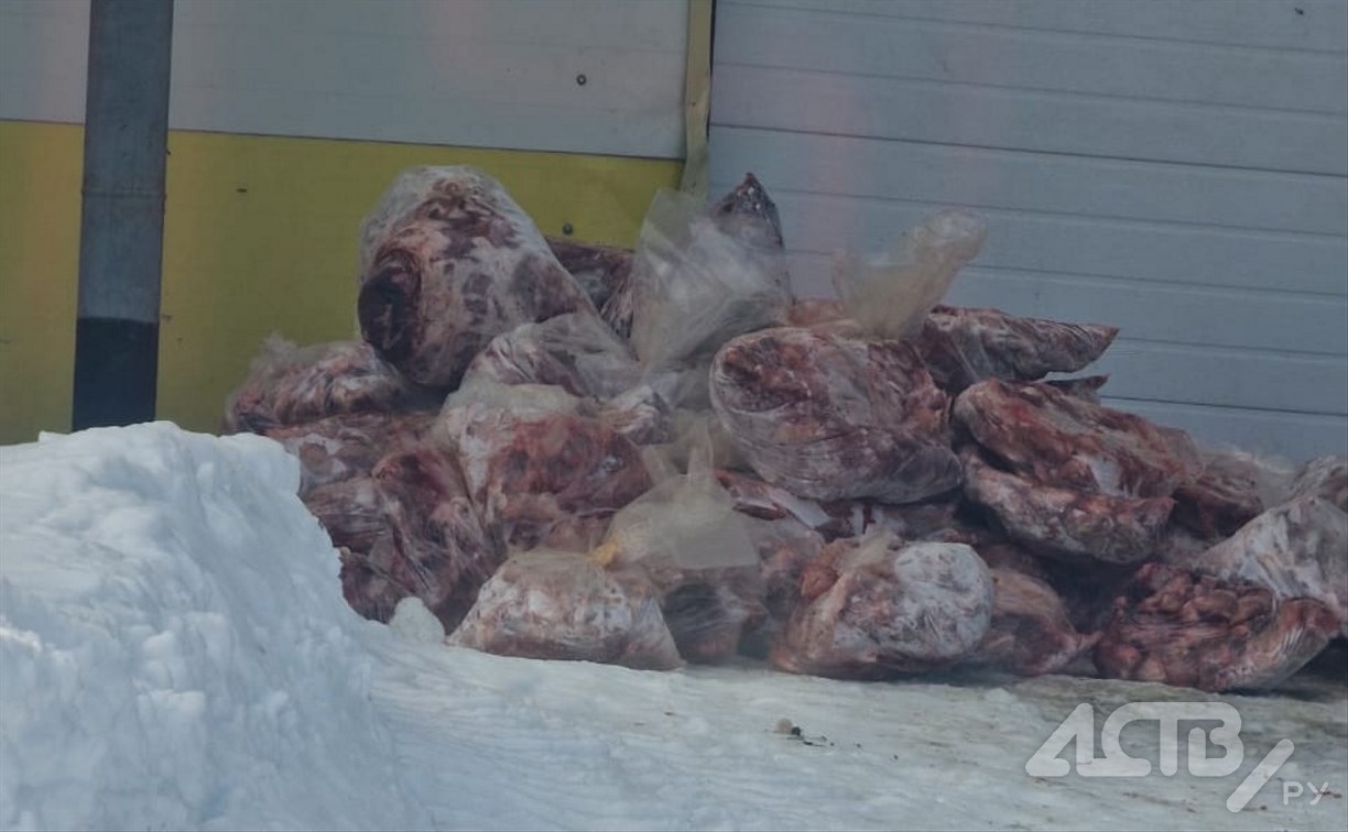 Отходы от забоя птицы в траншее: прокуратура подтвердила нарушения на птицефабрике "Островной"