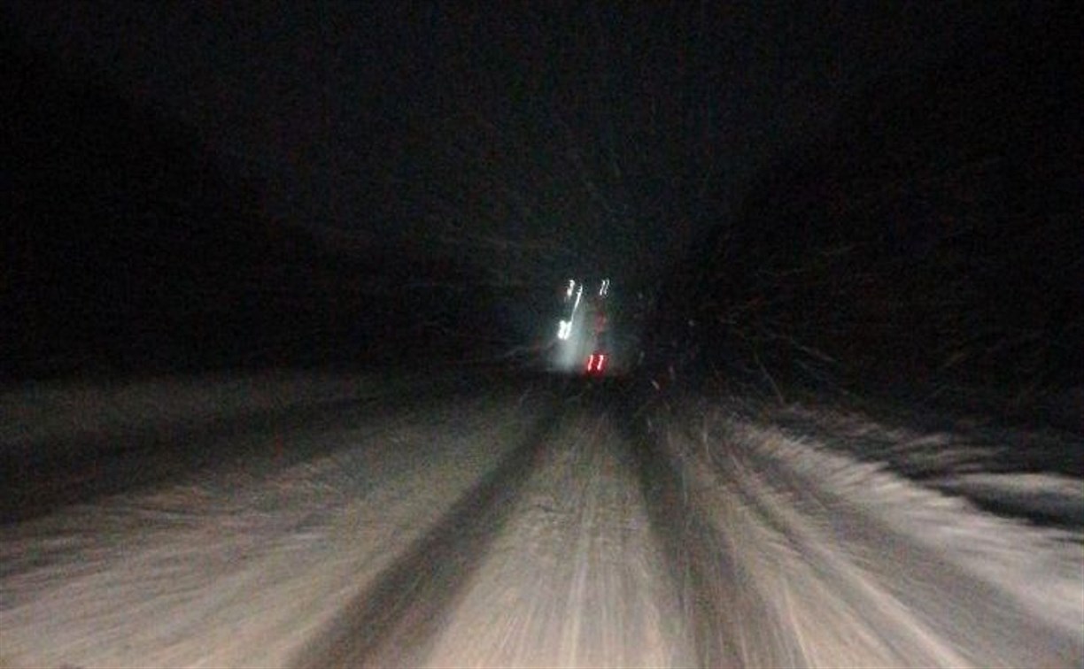 Областная ГИБДД предупреждает о снежных накатах на дорогах Сахалина
