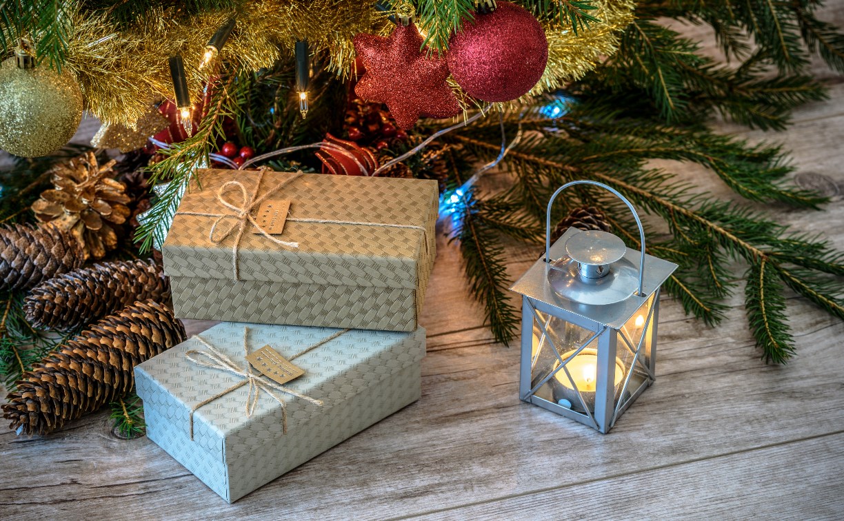 Мошенники через соцсети воруют у россиян подарки от "Тайного Санты"