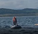 На Сахалине спасли рыбака, которого уносило в море на лодке 
